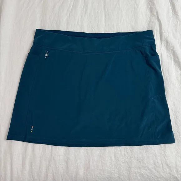Smartwool - Women's Active Lined Skirt / Skort Size L Athletic Outdoor Hiking